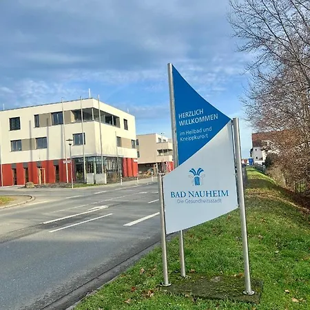 Apartamento Kurstadt Moderne 2zkb Balkon-pkw- Stellplatz Check-in 7-24 H