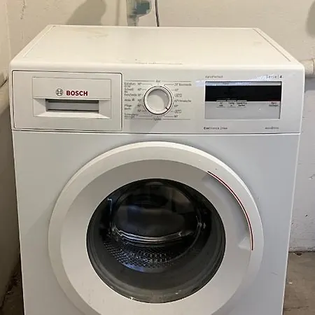 Kurstadt Moderne 2zkb Balkon-pkw- Stellplatz Check-in 7-24 H