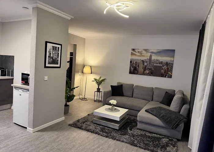 Apartment Kurstadt Moderne 2zkb Balkon-p-platz Flexible Check-in 24 H